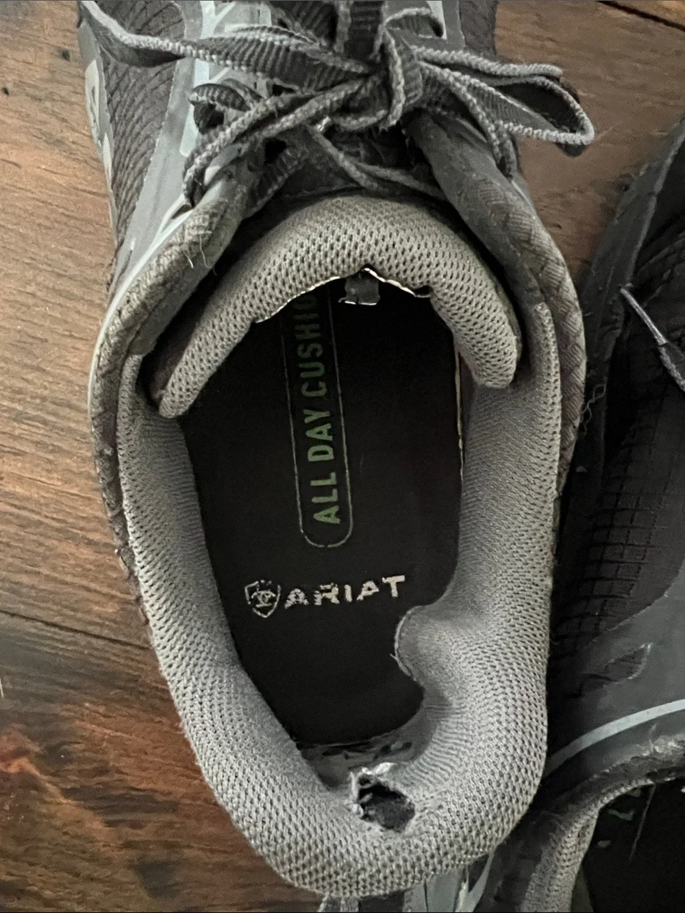 Ariat Men's Black and Gray Low-Top Work composite toe work Sneaker